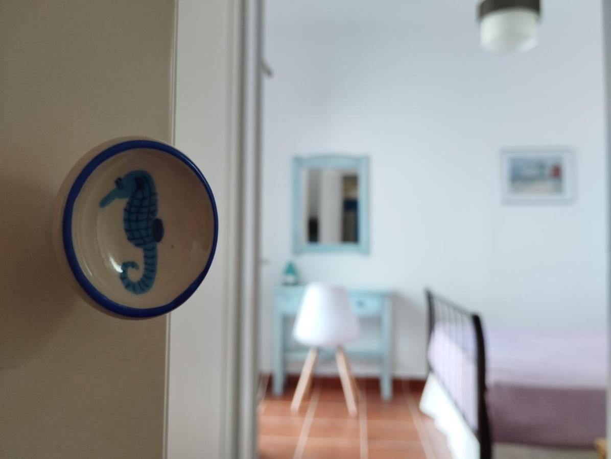 Light Blue Apartment Makrýgialos Екстериор снимка